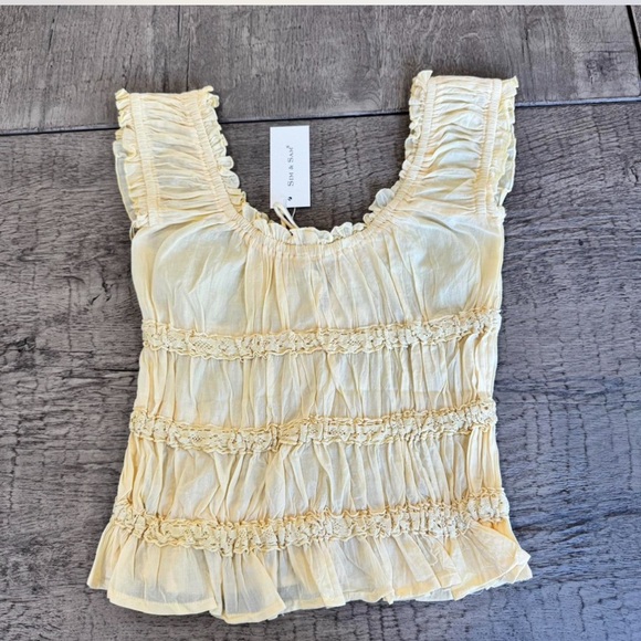 Sim & Sam Butter Yellow Tie Front Ruffle Lace Top
Small NWT Cottagecore - Picture 5 of 7